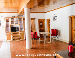 Ibex Guest House Hunder Lobby