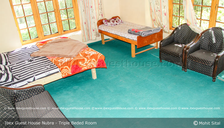 Ibex Guest House Hunder Triple Beded Room